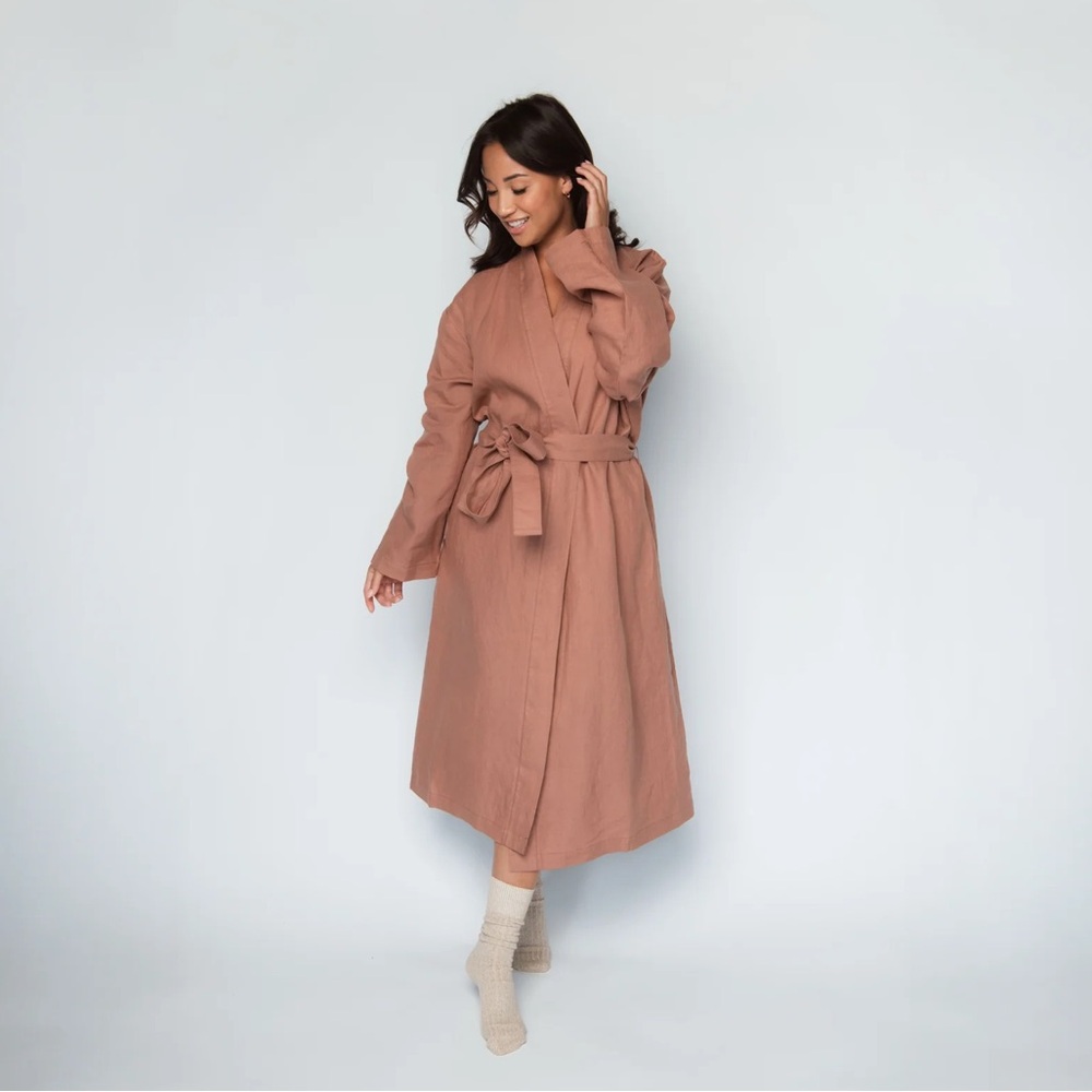 Parachute Linen Robe In Clay Size Small - Picture 12 of 12
